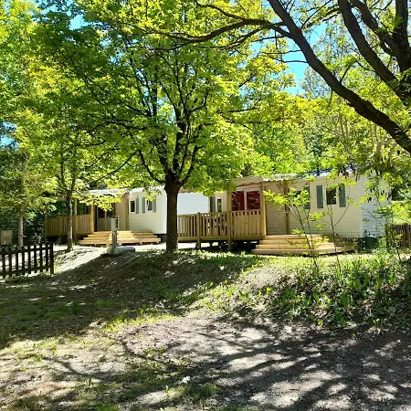 Camping Le Chene Campsite 3*